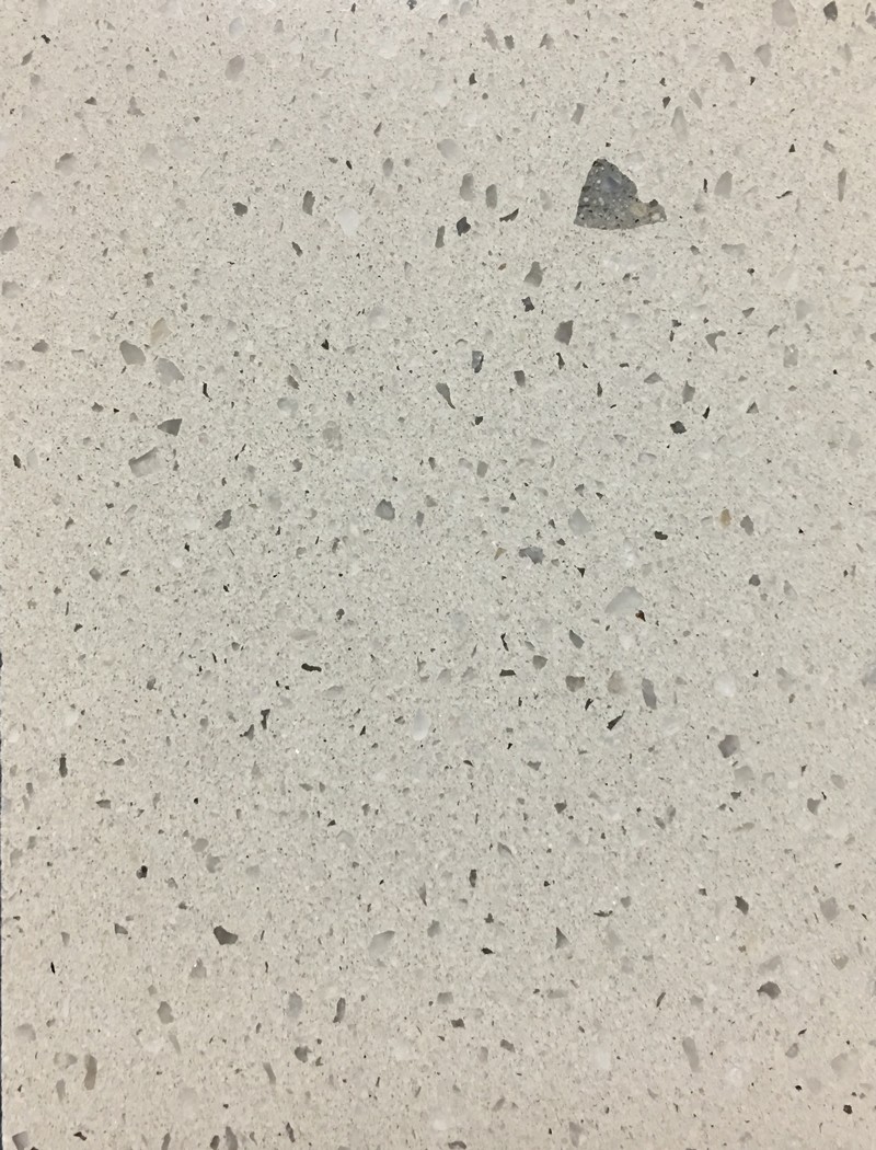 892A